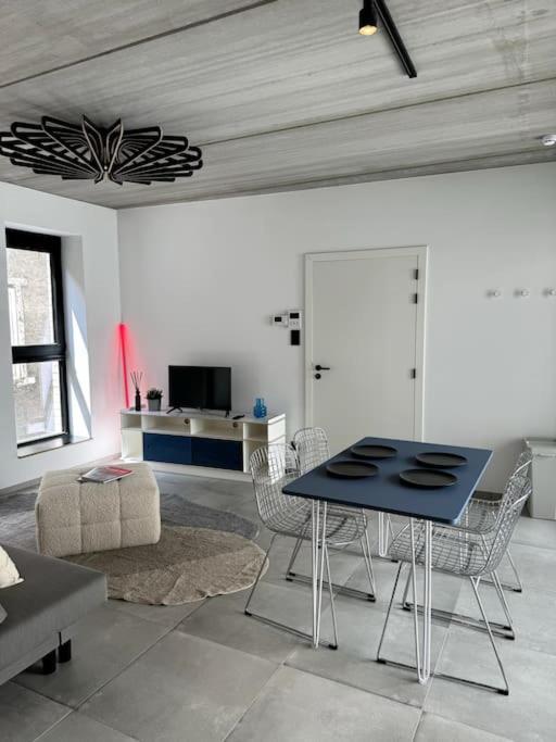 Loft 202 Apartment เลียจ ภายนอก รูปภาพ