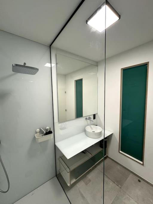 Loft 202 Apartment เลียจ ภายนอก รูปภาพ