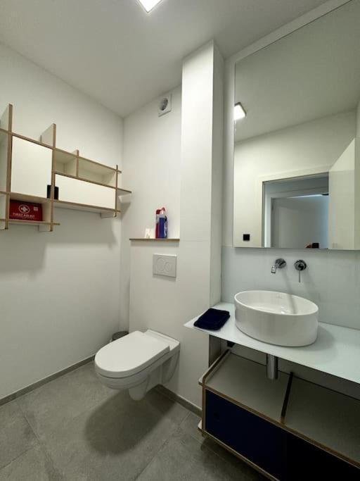 Loft 202 Apartment เลียจ ภายนอก รูปภาพ
