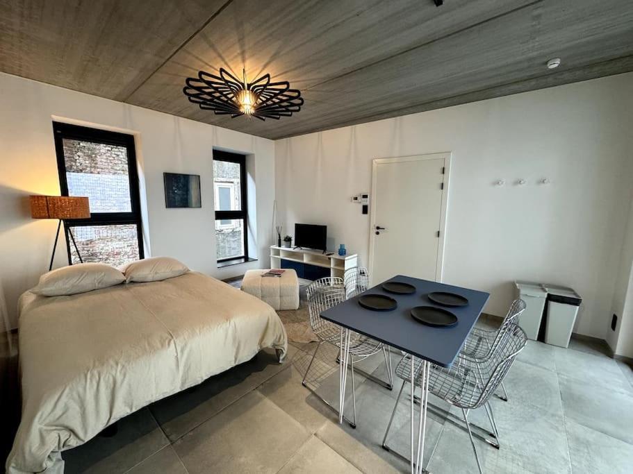 Loft 202 Apartment เลียจ ภายนอก รูปภาพ